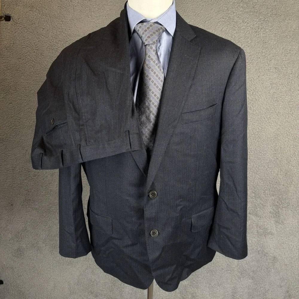 J‎ Hilburn 2 Piece Suit Mens 42R Blazer 36x29 Pant Dark Gray Blue Pinstripe